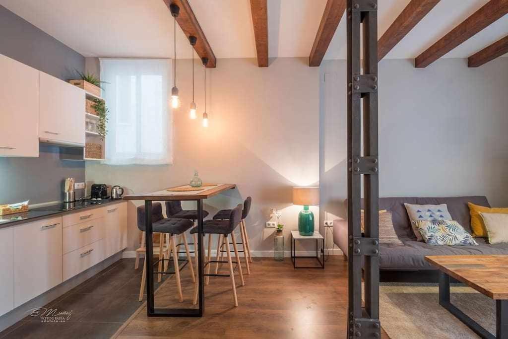 Parking Free - Cathedral Area -2 Months Min Appartamento Siviglia