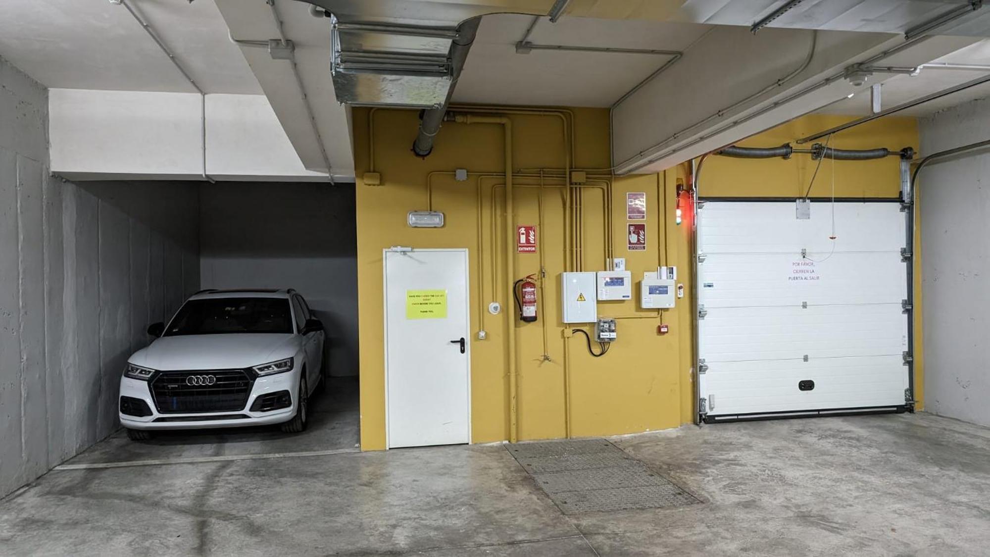 Appartamento Parking Free - Cathedral Area -2 Months Min